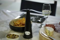 ShooAway (houdt vliegen weg van je eten)