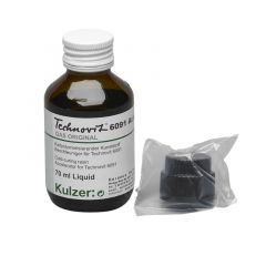 Technovit uithardingsversneller 70 ml