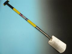 Spade Spear & Jackson met fiberglassteel 88 cm